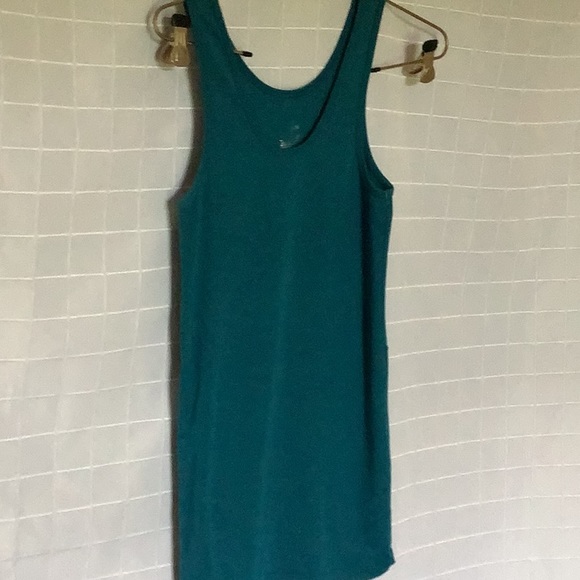 2 for 1 Tanks Size M - Picture 3 of 3